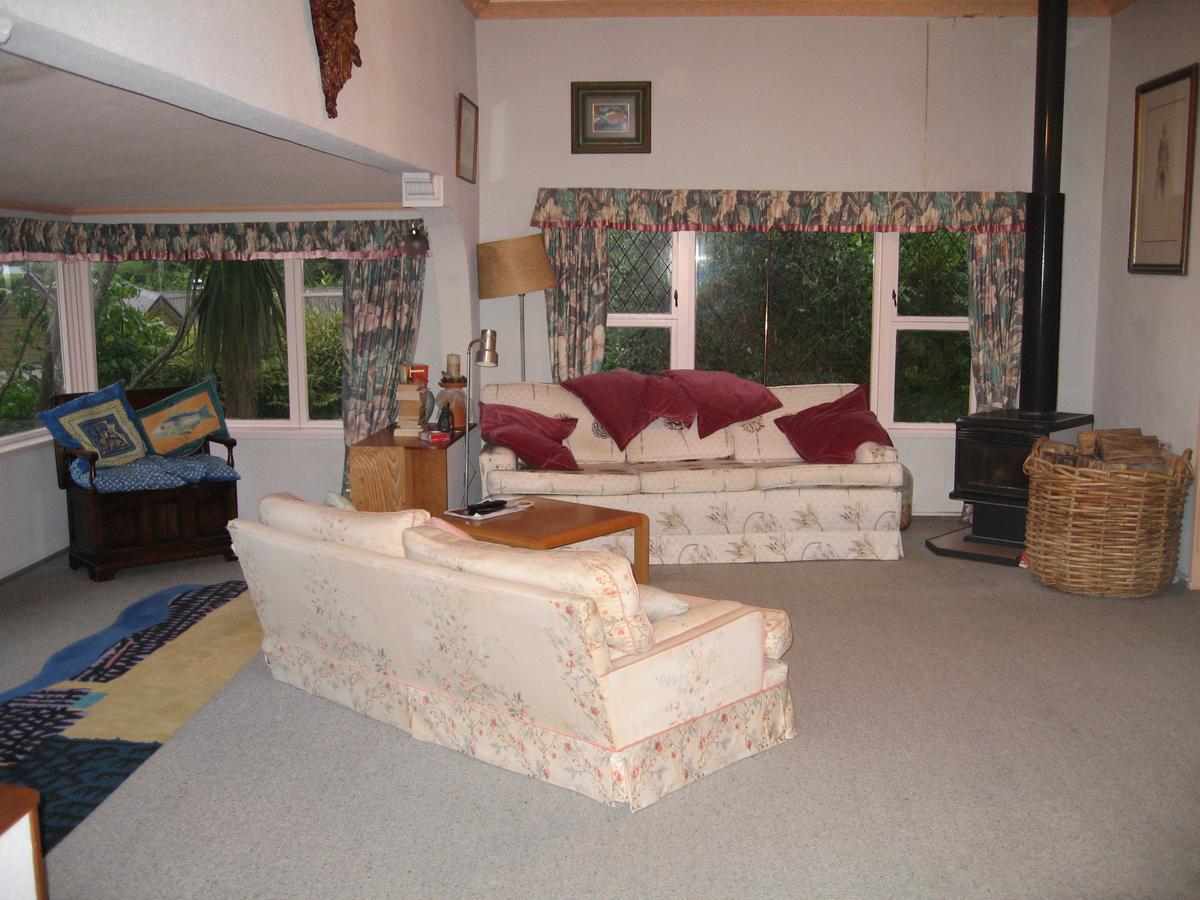 Bush House Bed and Breakfast Lower Hutt Buitenkant foto